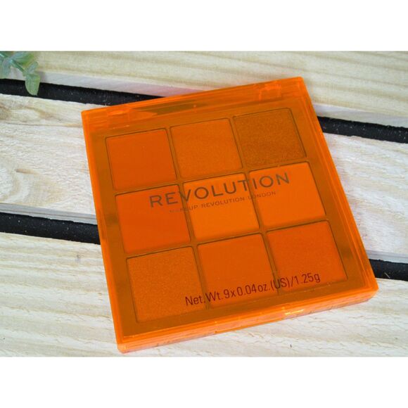 Makeup Revolution Neons Shadow Palettes Bundle - Picture 4 of 13